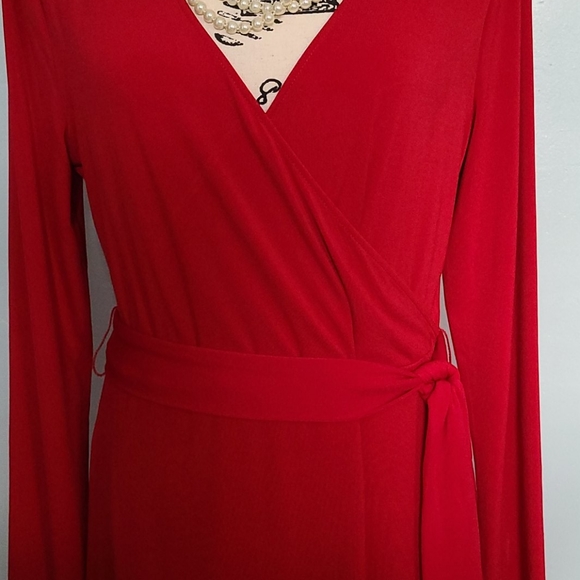 Red Signature Collection Dress - Picture 5 of 11